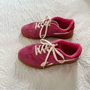 Reebok Women's Fuchsia and White Sneakers